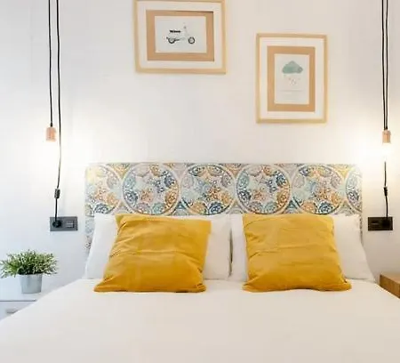 Oniria Apartamento de estilo nórdico cerca de la Catedral de Granada-2
